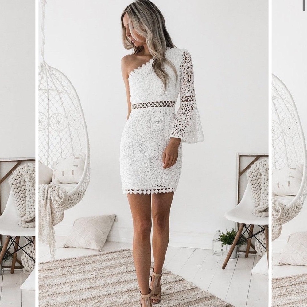 Chic One-Shoulder White Lace Dress